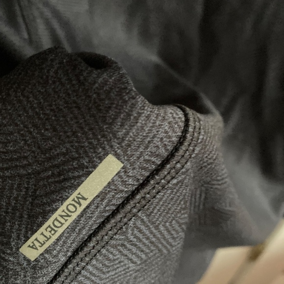 MONDETTA JACKET  SUBTLE PRINT NEW- SIZE LARGE- dark gray/black - Picture 5 of 7